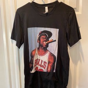 Michael Jordan shirt size medium